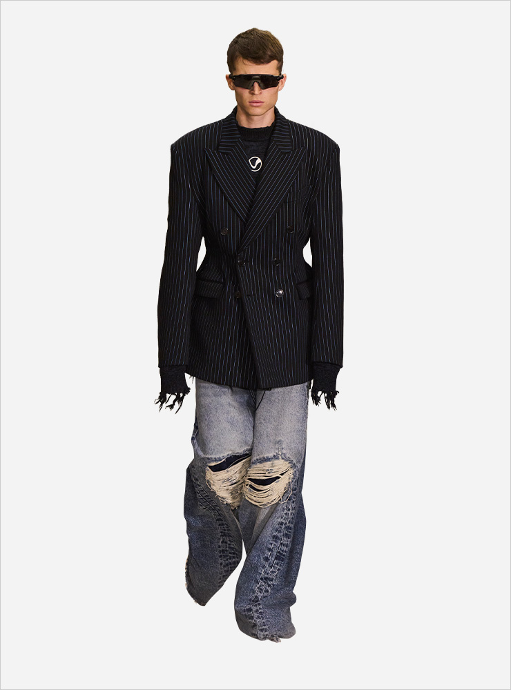 VETEMENTS