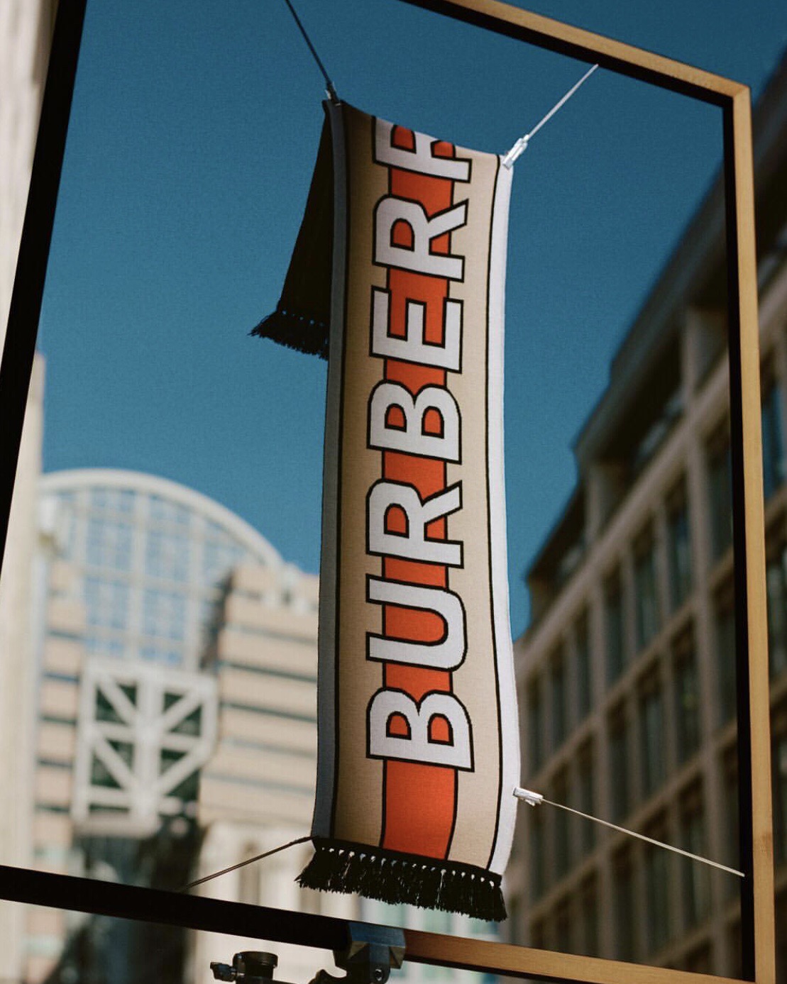 B Series 17 November @burberry