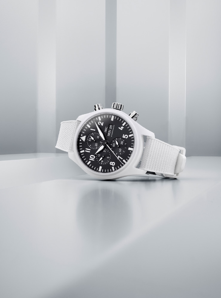 파일럿 워치 크로노그래프 탑건 ‘레이크 타호’ 에디션 1370만원대 IWC.