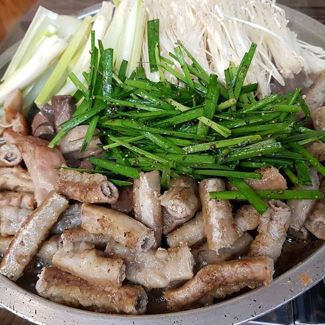 왕십리배들곱창 @hoyoung.jung