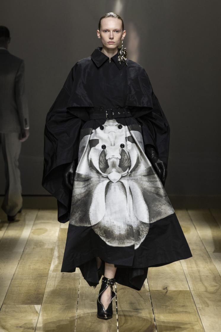 @AlexanderMcQueen