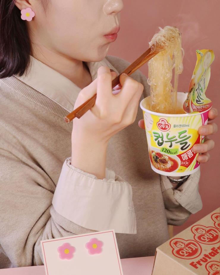 오뚜기, 컵누들 X 후루타 귀고리