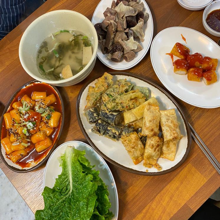 뽀빠이 상추튀김