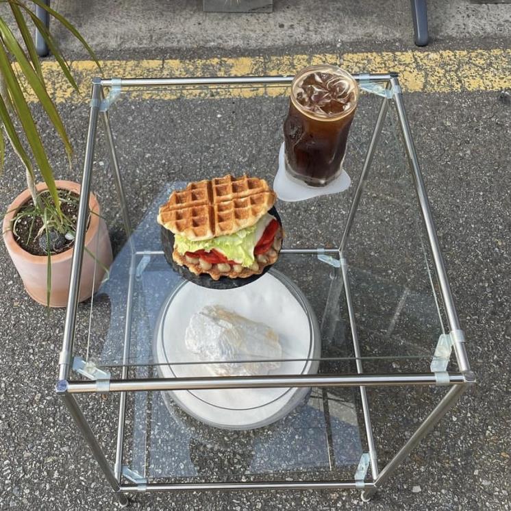 @argoboni_cafe 