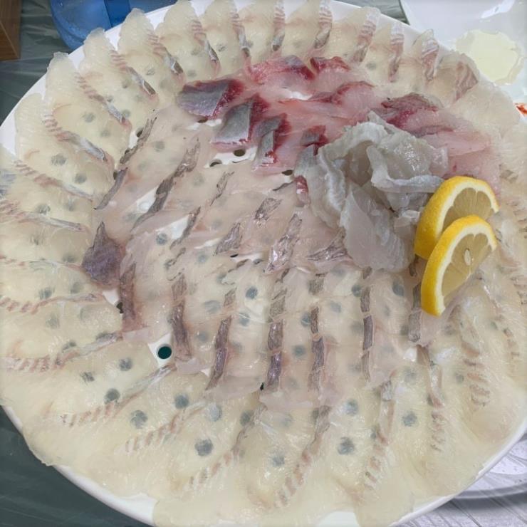 포항, 신선도횟집