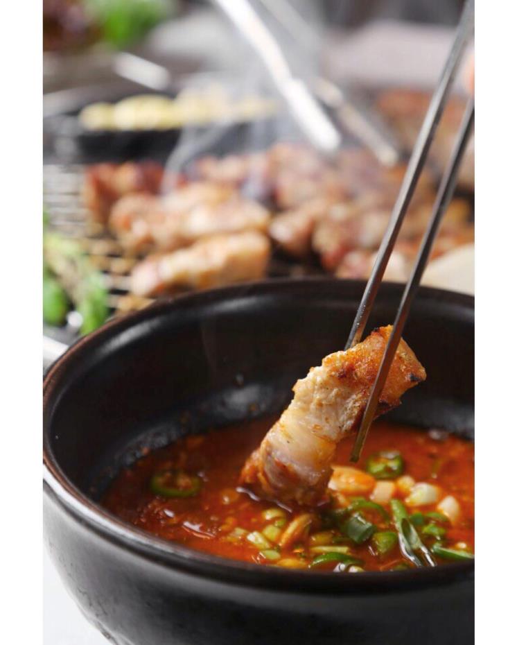 동래정(@dongraejeong_hongdae)
