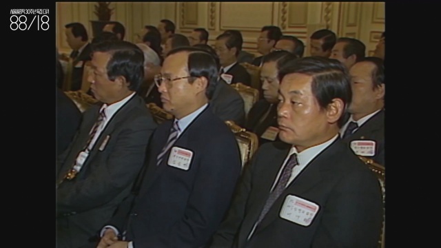 이건희(1942~)와 김승연(1952~) 올림픽을 거쳐 정치권과 경제권이 가까워진 건 사실인 듯하다. 이건희는 레슬링, 김승연은 권투를 맡았다. 김승연이 권투라니.