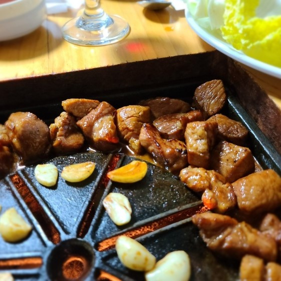 달밝은집