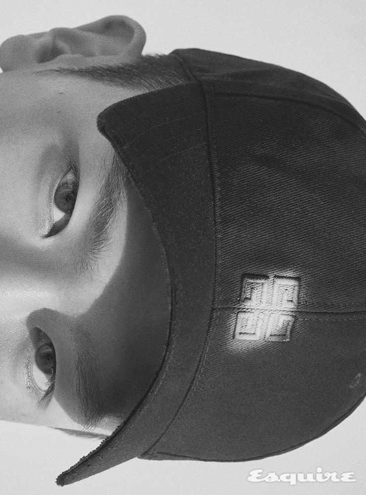 캡 가격 미정 지방시.