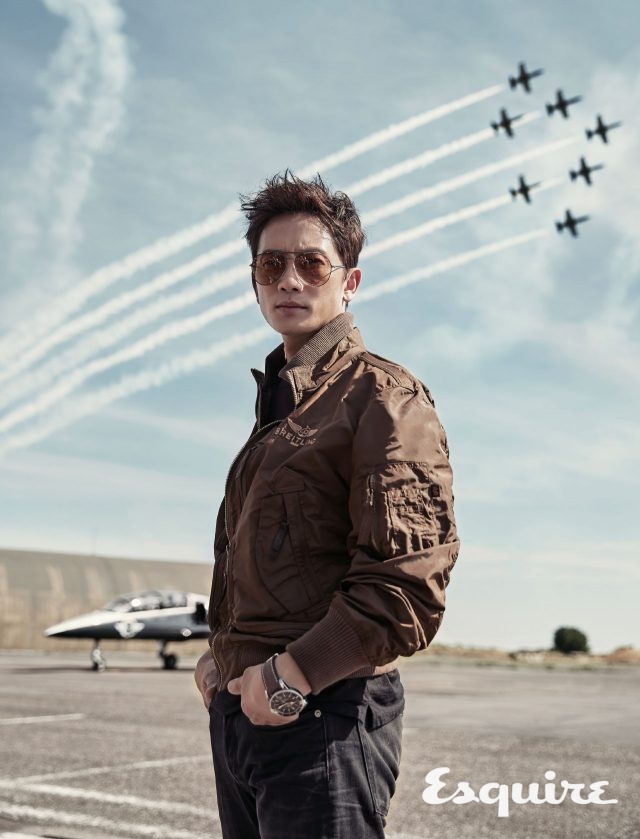 지성, BREITLING - 에스콰이어