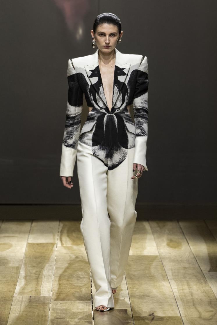 @AlexanderMcQueen