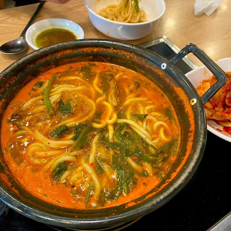수라칼국수