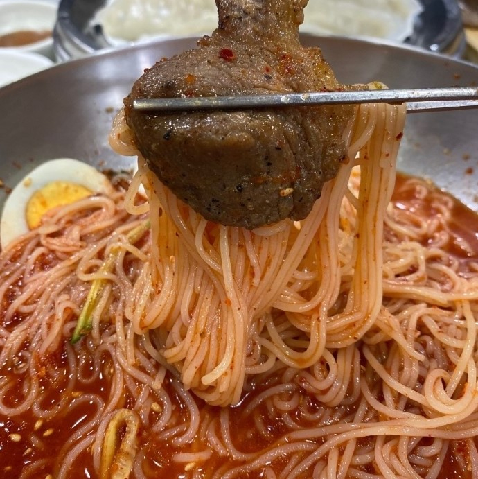 사계절가야밀면