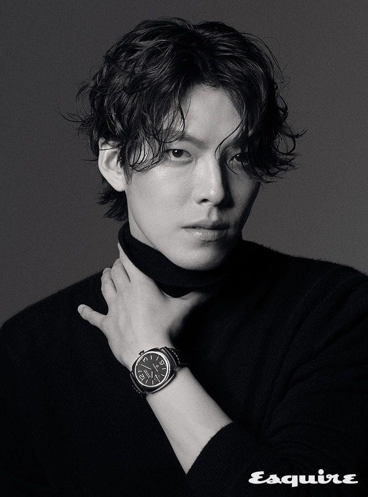 파네라이가 디자인한 최초의 시계 디자인에서 영감을 얻은 클래식한 라디오미르 PAM00754 파네라이.