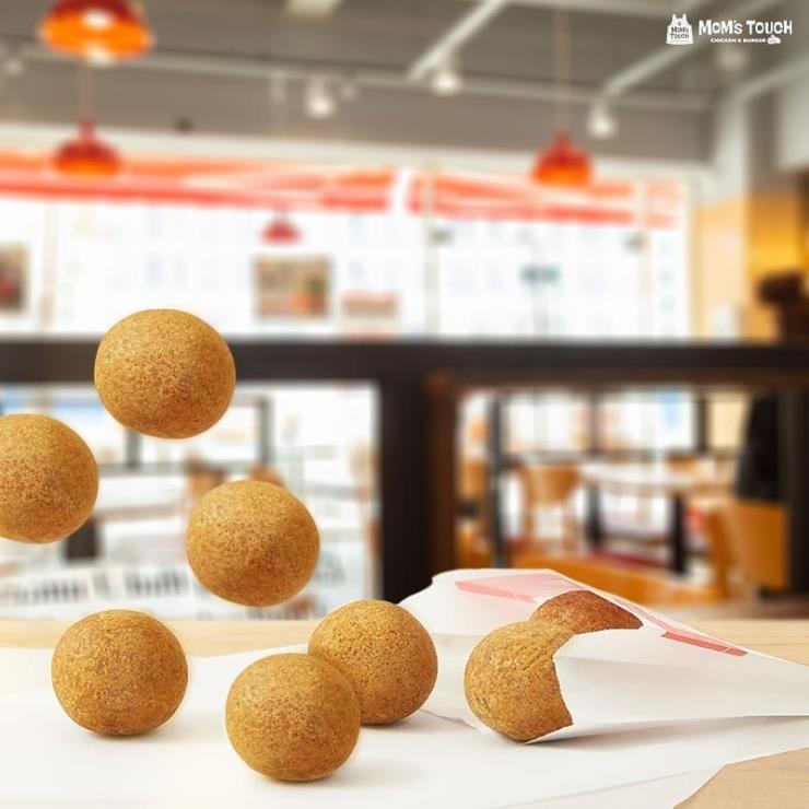 맘스터치 바삭크림치즈볼