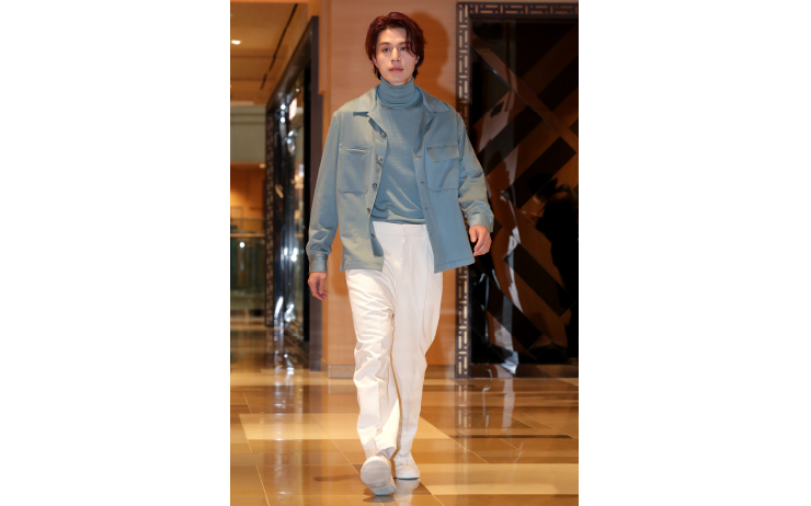 LEE DONGWOOK