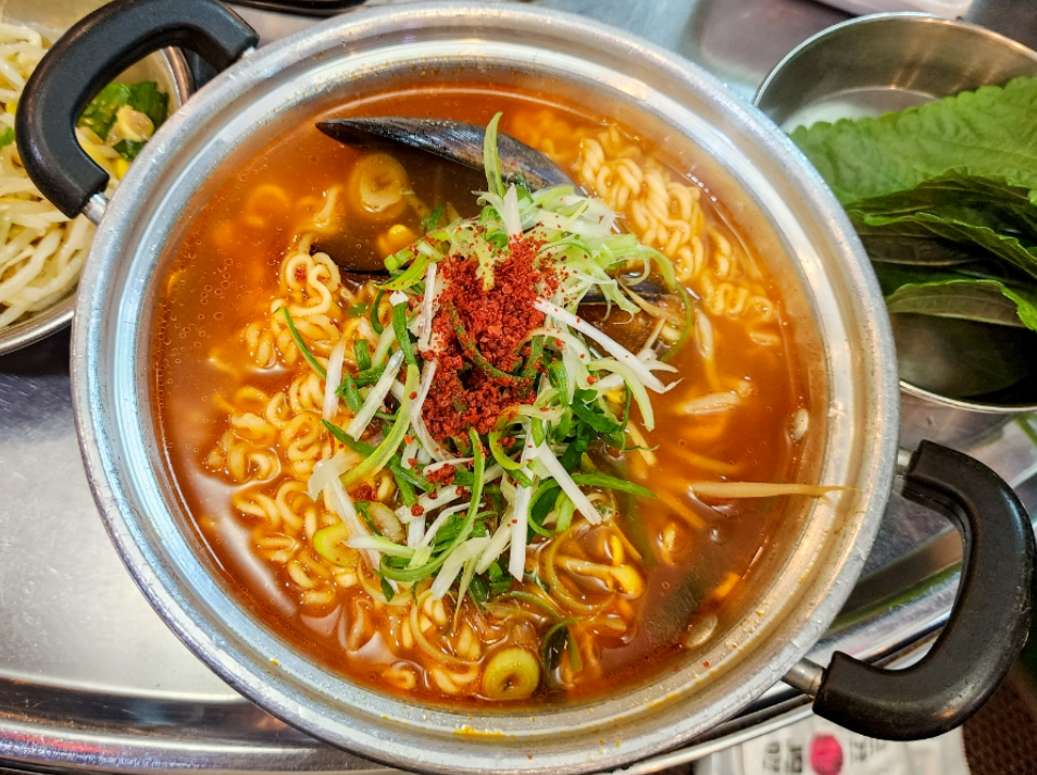 네이버 블로그 https://blog.naver.com/qkrguswn2000/222932680651