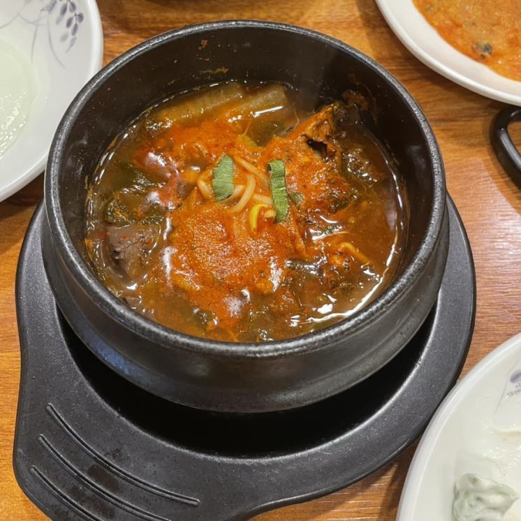 돈금정