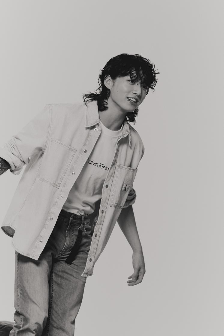 @calvinklein