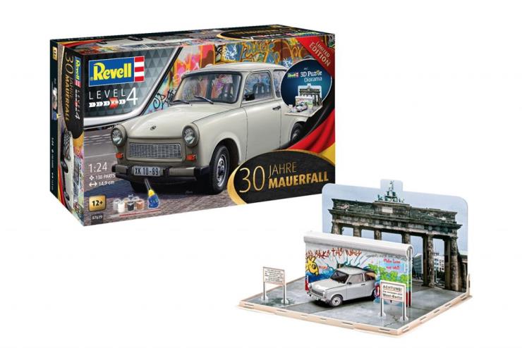 Revell X Berlin Wall