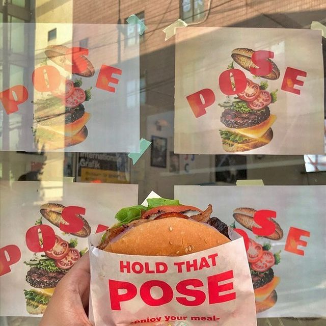 @poseburger