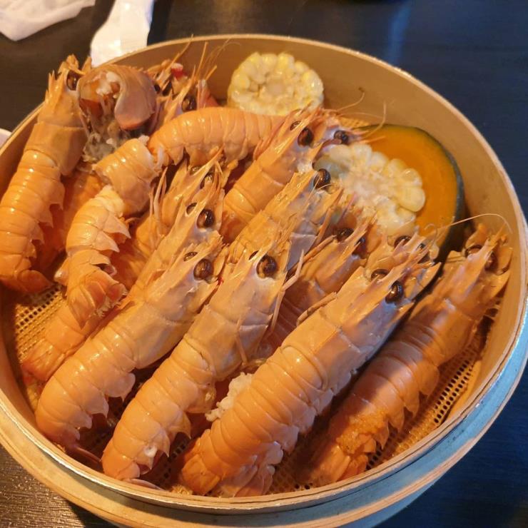 딱새우407 @kkkview