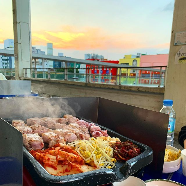@hang___table