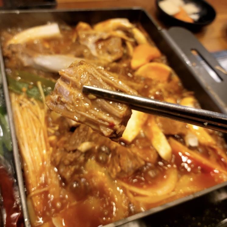 위찜