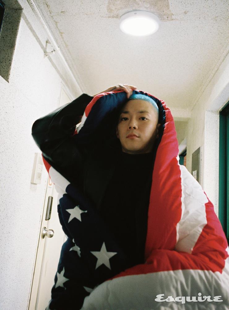 가죽 재킷 윈도우 00. 블랭킷 챈스챈스.