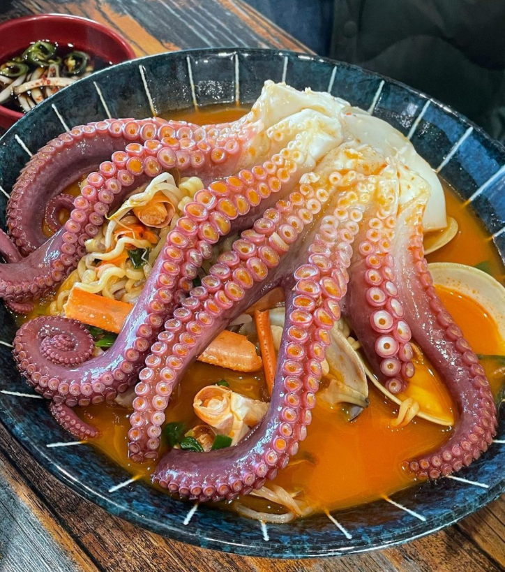 월녀의 해물포차 @su__table