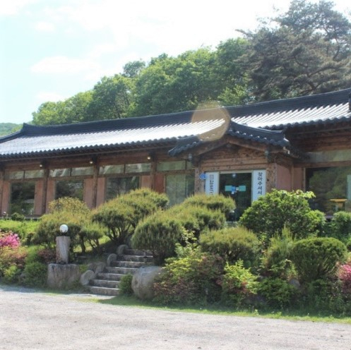 함포고복