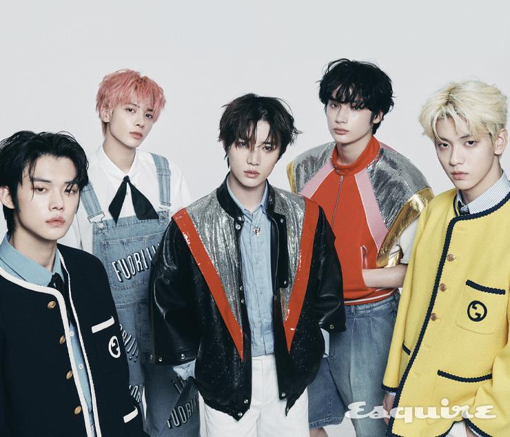 (연준) 재킷, 셔츠, 타이 모두 가격 미정 구찌. (태현) 셔츠, 데님 오버올, 타이 모두 가격 미정 구찌. (범규) 레더 재킷, 셔츠, 쇼츠, 네크리스 모두 가격 미정 구찌. (휴닝카이) 저지 재킷, 스웨트셔츠, 데님 쇼츠 모두 가격 미정 구찌. (수빈) 재킷, 셔츠, 팬츠, 타이 모두 가격 미정 구찌.